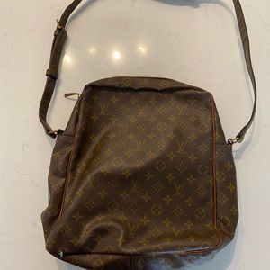 Smaller Louis Vuitton messenger bag in very good condition.